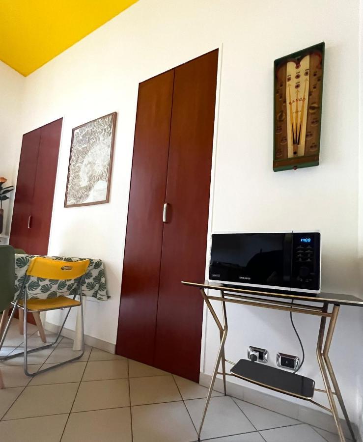 Appartamento Su Cortile Magico Turin Luaran gambar