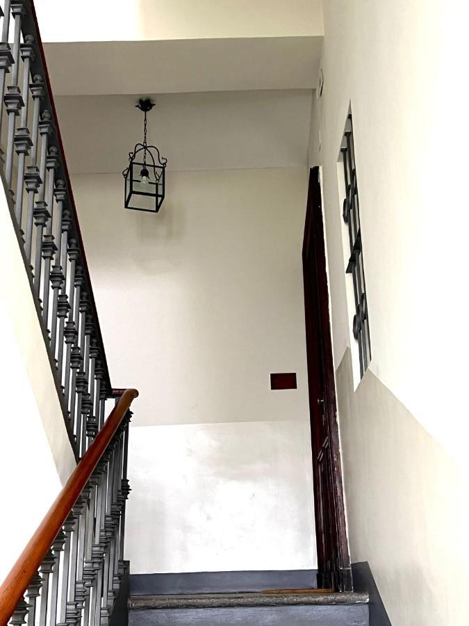 Appartamento Su Cortile Magico Turin Luaran gambar